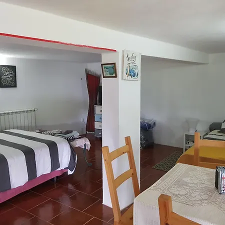 Domaine De La Quinta Fenix- Olivia 招待所 Cerejeiras